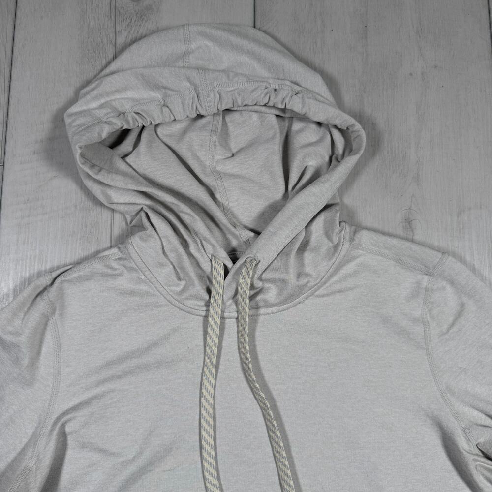 Vuori Halo Essential Performance Hoodie Heathered Gray Womens Small Yoga Workout - Picture 2 of 11